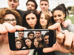 Los millennials españoles, entre los que menos compras online realizan.