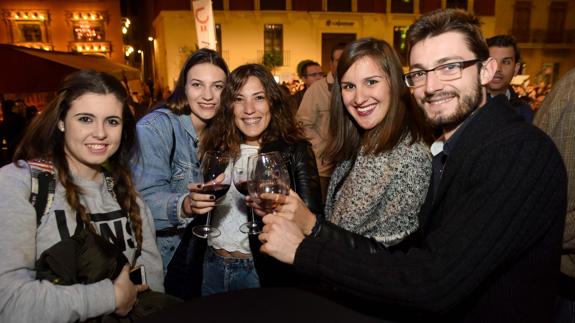 La Región produjo 745.000 hectolitros de vino y mosto en la última campaña .