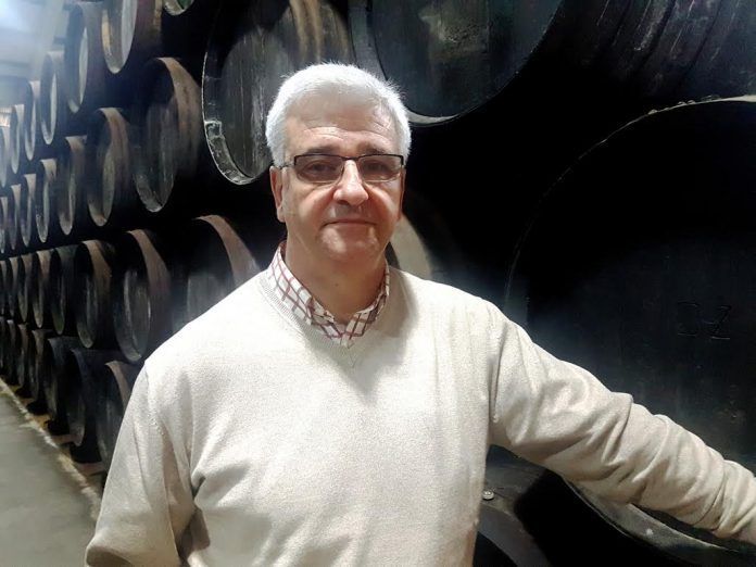 Delgado Zuleta refuerza su estructura.