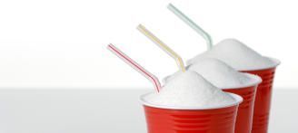 Francia prohíbe el relleno gratuito de refrescos en locales de comida rápida.