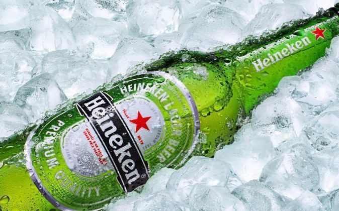 Heineken gana un 18,6% menos por la caída de la libra pero aumenta sus ventas más de lo previsto.
