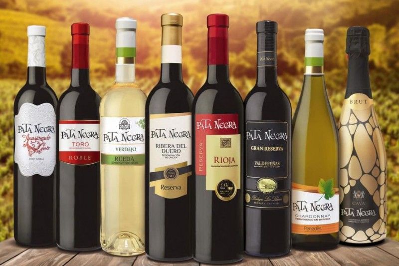 Los Pata Negra de García Carrión, la marca de vino más vendida en Navidad.