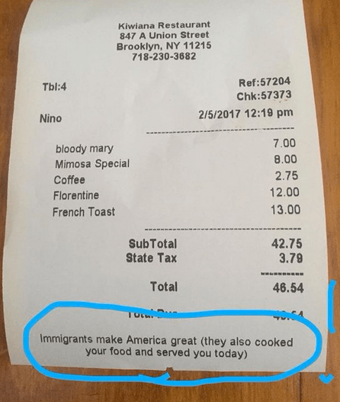 Las protestas contra Trump llegan a los ‘tickets’ de los restaurantes .