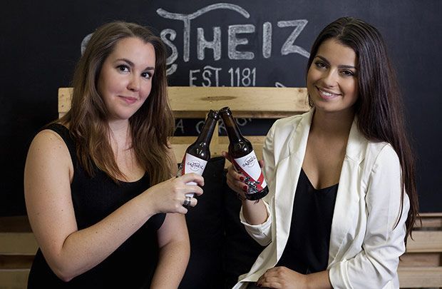 La cerveza artesana también es cosa de mujeres.