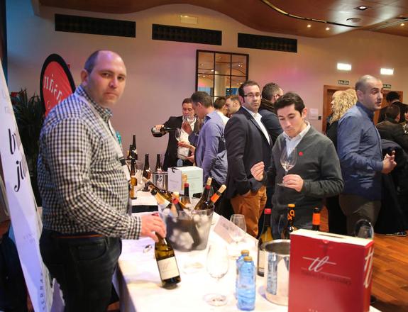 «El botellón hace mucho daño al mercado del vino».