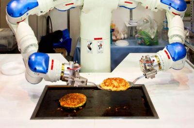 Flippy, el robot cocinero que revolucionará los restaurantes de comida rápida