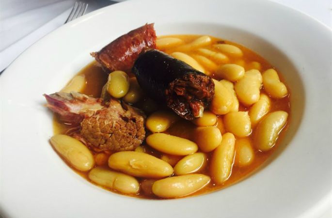 Un restaurante toledano tiene la mejor fabada de el mejor del mundo: un lujo para los amantes de la cuchara