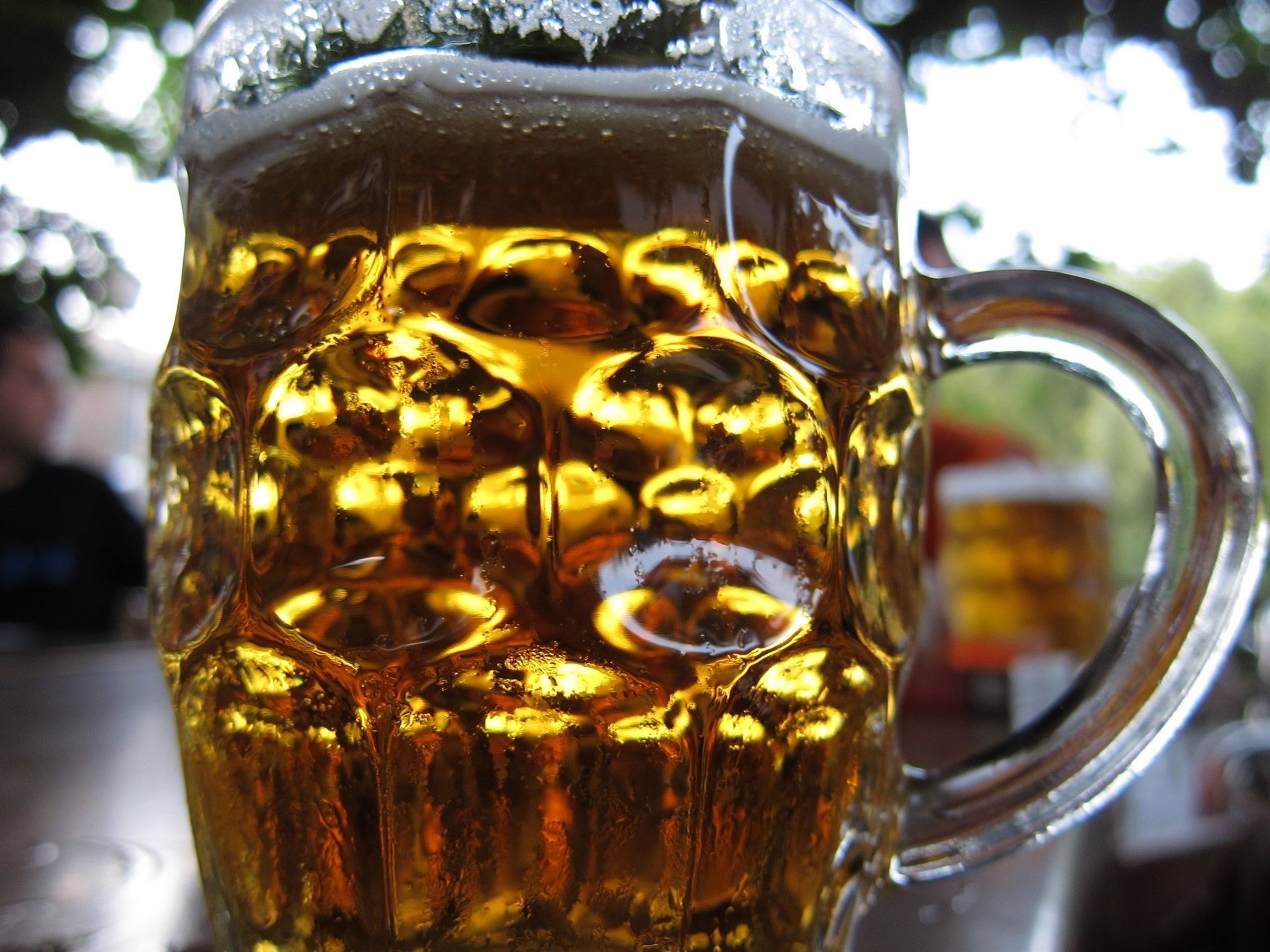 ​El Barcelona Beer Festival abre puertas en L’Hospitalet con 500 tipos de cerveza.