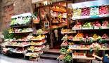 Madrid desarrolla un plan de activación comercial de los pequeños comercios .