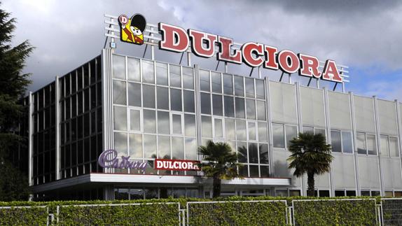 Mondelez vende la planta de Dulciora a Damel Group con garantía de actividad y empleo.