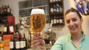 La cerveza no engorda y es buena para el corazón.