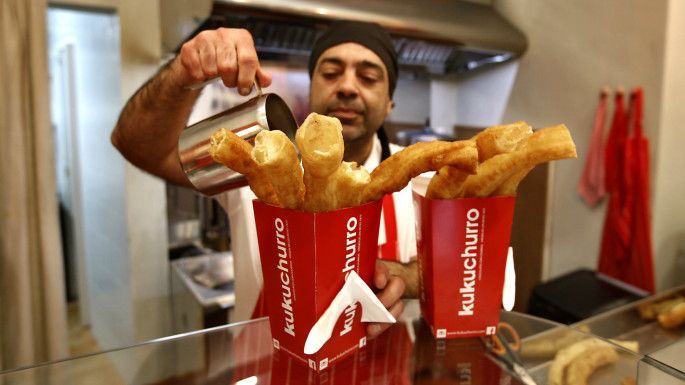 Kukuchurro desembarca en Triana.