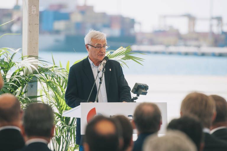 Ribó aboga por dotar a València de un centro logístico intermodal para infraestructuras industriales.