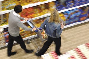 Los supermercados regionales sacan músculo frente a Mercadona y cía .