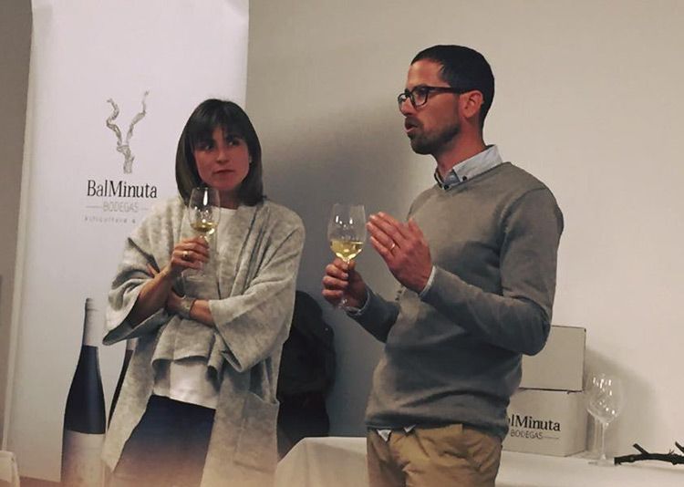 Bal Minuta presenta el Vino de las Nieves como la bodega más alta de la Península Ibérica.