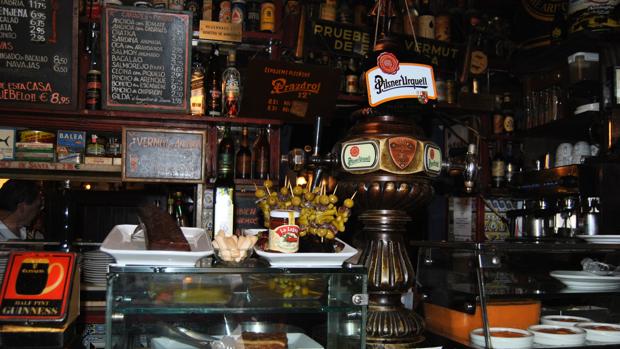 La bodega de a Ardosa, primera distribuidora de la cerveza Guinnes.