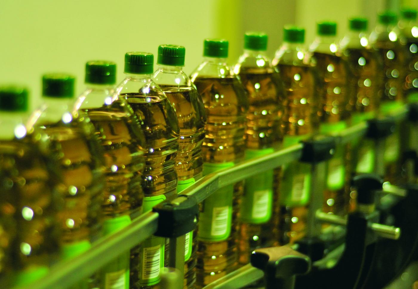 Sovena pierde el 50% de venta de aceite tras el ajuste de Mercadona