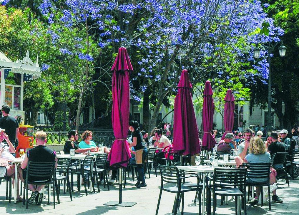 El borrador sobre las terrazas «es un hachazo» a la hostelería