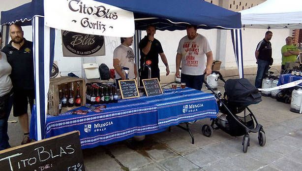Mungia acoge su cuarta feria de la cerveza artesana