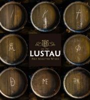 Lustau revalida su título de bodega más premiada de Jerez