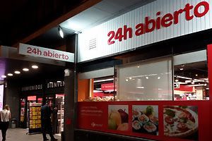 Los «raros» que hacen que los Carrefour 24 horas sean un éxito