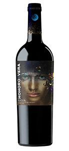 Rosario Vera presenta su primer vino