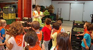 Mercalicante promueve una alimentación saludable entre los escolares