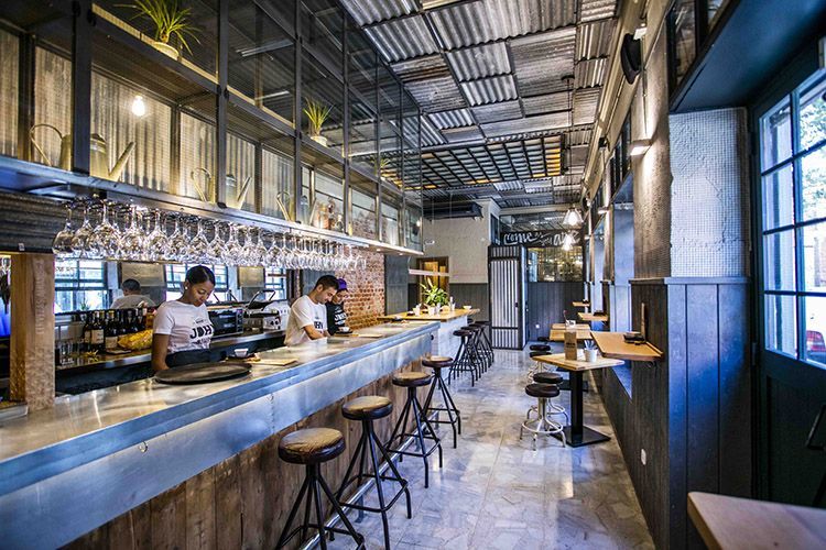 Javi Estévez abre John Barrita, un local de bocatas gourmet