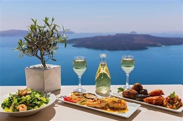 El 60% de los españoles irá más de tres veces a restaurantes en vacaciones