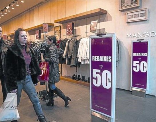 La Ley de Comercio de Cataluña, es “anacrónica” y perjudica al comercio físico frente al ecommerce, según ANGED