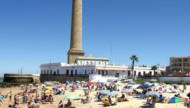 Cae la previsión hotelera en Cádiz para la segunda quincena de agosto