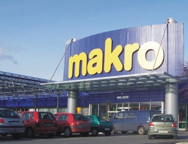 Makro apuesta por los servicios de asesoramiento