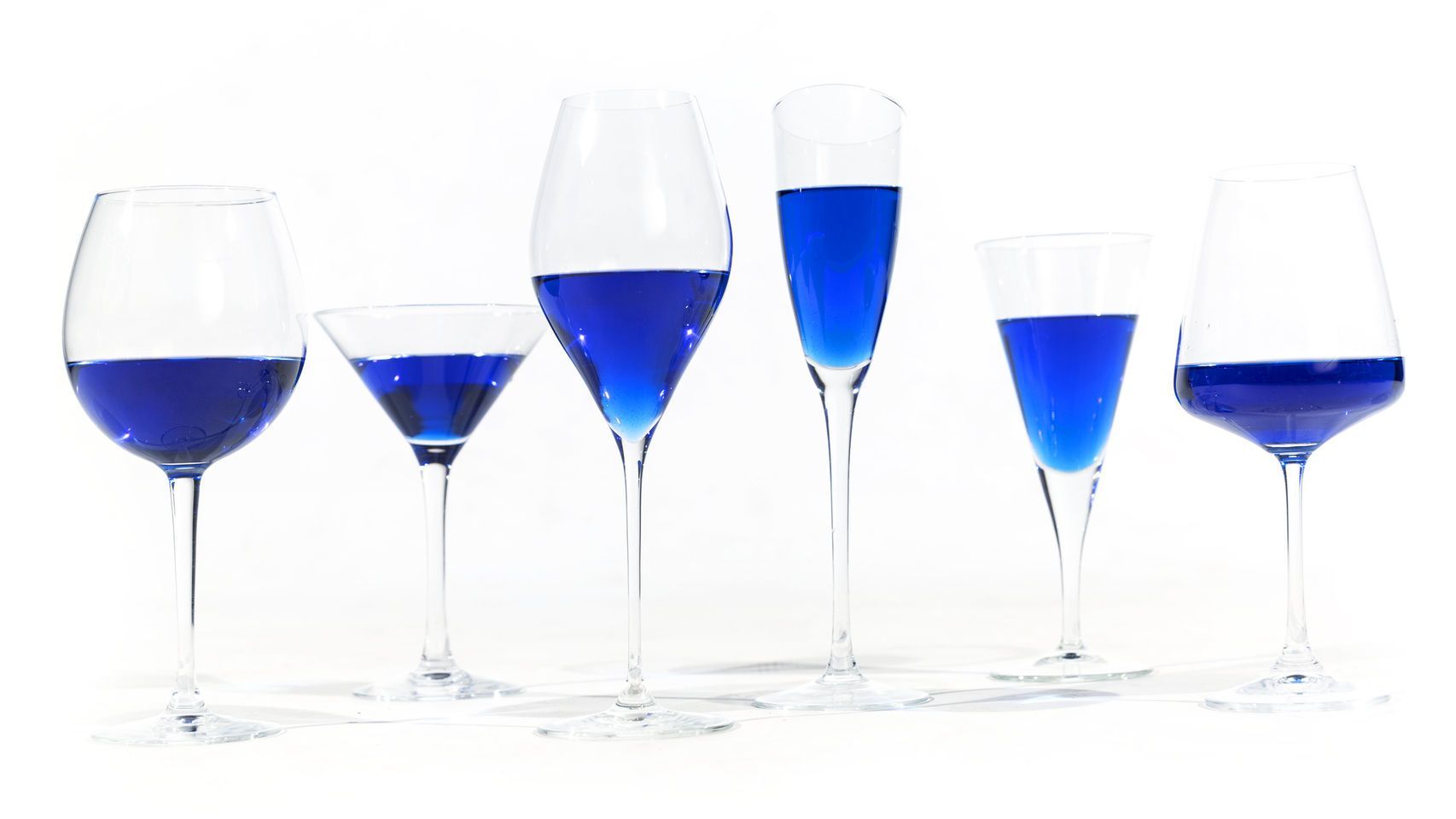 Gïk, la empresa del ‘vino azul’, logra venderlo como vino en EEUU