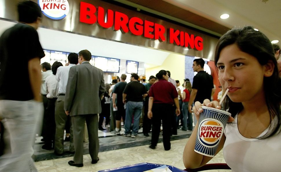 Burger King paga los sueldos más bajos de la comida rápida en España
