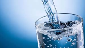 EL NEGOCIO DEL AGUA, DEL ‘SÚPER’ A LA JUGUETERÍA