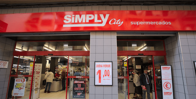 Malestar en Simply por el conflicto de la limpieza