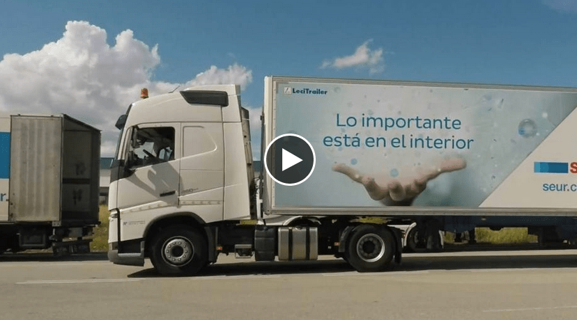 Así son los nuevos megacamiones de Seur