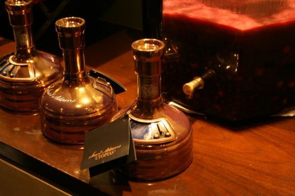 Botellines por más de 800 euros, el lujo llega al mercado de la cerveza artesanal