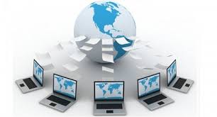 LAS GRANDES SUPERFICIES EXIGEN MAYOR LIBERTAD HORARIA PARA COMPETIR CON INTERNET