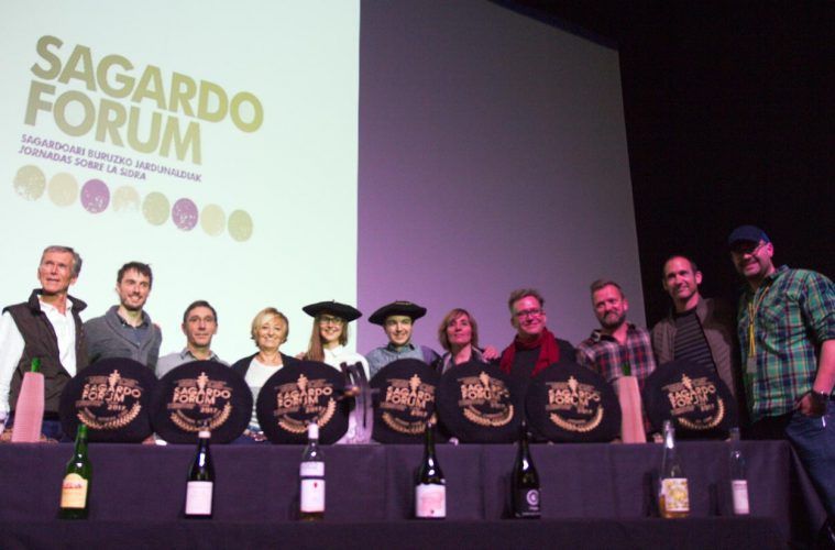 Las mejores sidras presentadas al concurso internacional del Sagardo Forum