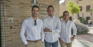 Tres exalumnos del CEU Elche impulsan la marca España exportando vinos a todo el mundo