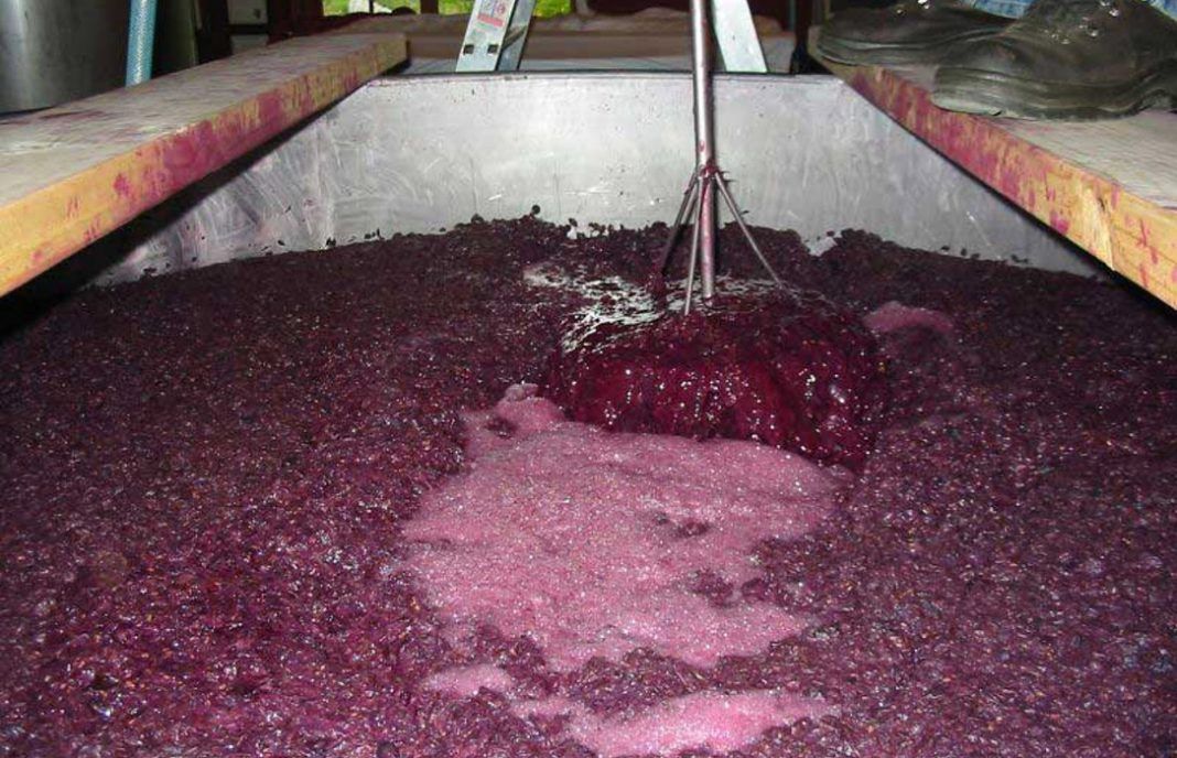 El vino español remonta los descensos de 2016, recupera el mercado africano y acumula stocks por 51 millones