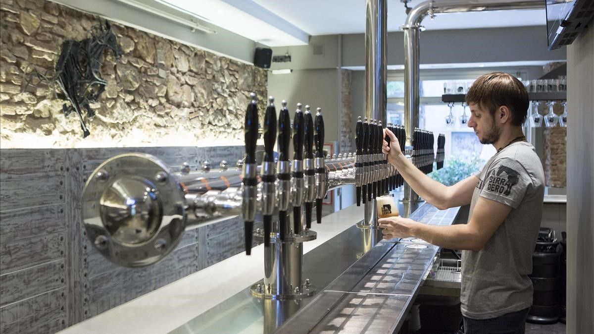 Un centenar de cerveceras artesanales ya elaboran casi un millar de variedades