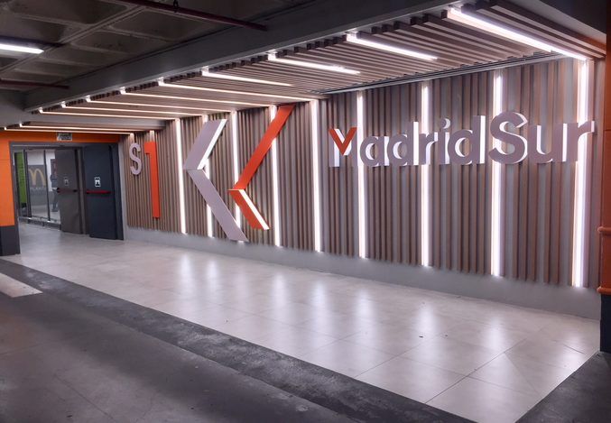 Carrefour abre en Madrid el primer híper 24 horas