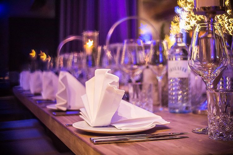 Los restaurantes facturarán 15.000 euros en comidas y cenas navideñas