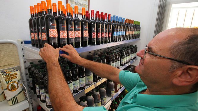 Enuva vende casi toda su producción de vino