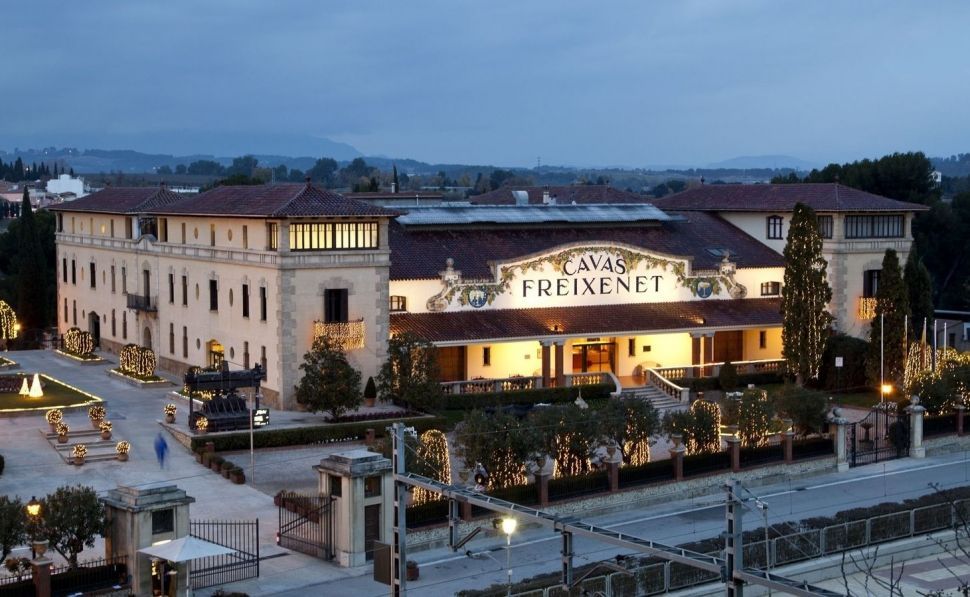 Hevia y Ferrer van a Alemania a cerrar la venta de Freixenet