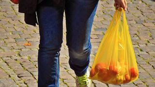 Nuevo retraso en la obligación de cobrar las bolsas de plástico