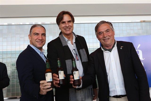 Los botellines de Cerveza Victoria lucirán el sello Sabor a Málaga