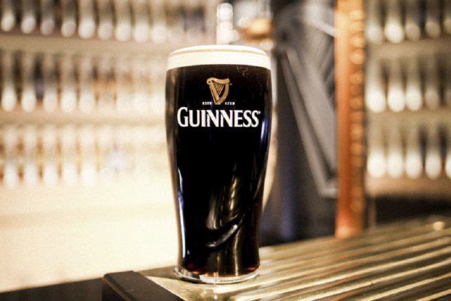 Guinness, la cerveza negra de la que se siente orgulloso todo un país